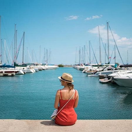 Imagine972 Martinique Bateau Hotel A Quai Le Marin 3 Cabines 3 Salles De Bains 6 Pers Maxi Bagian luar foto